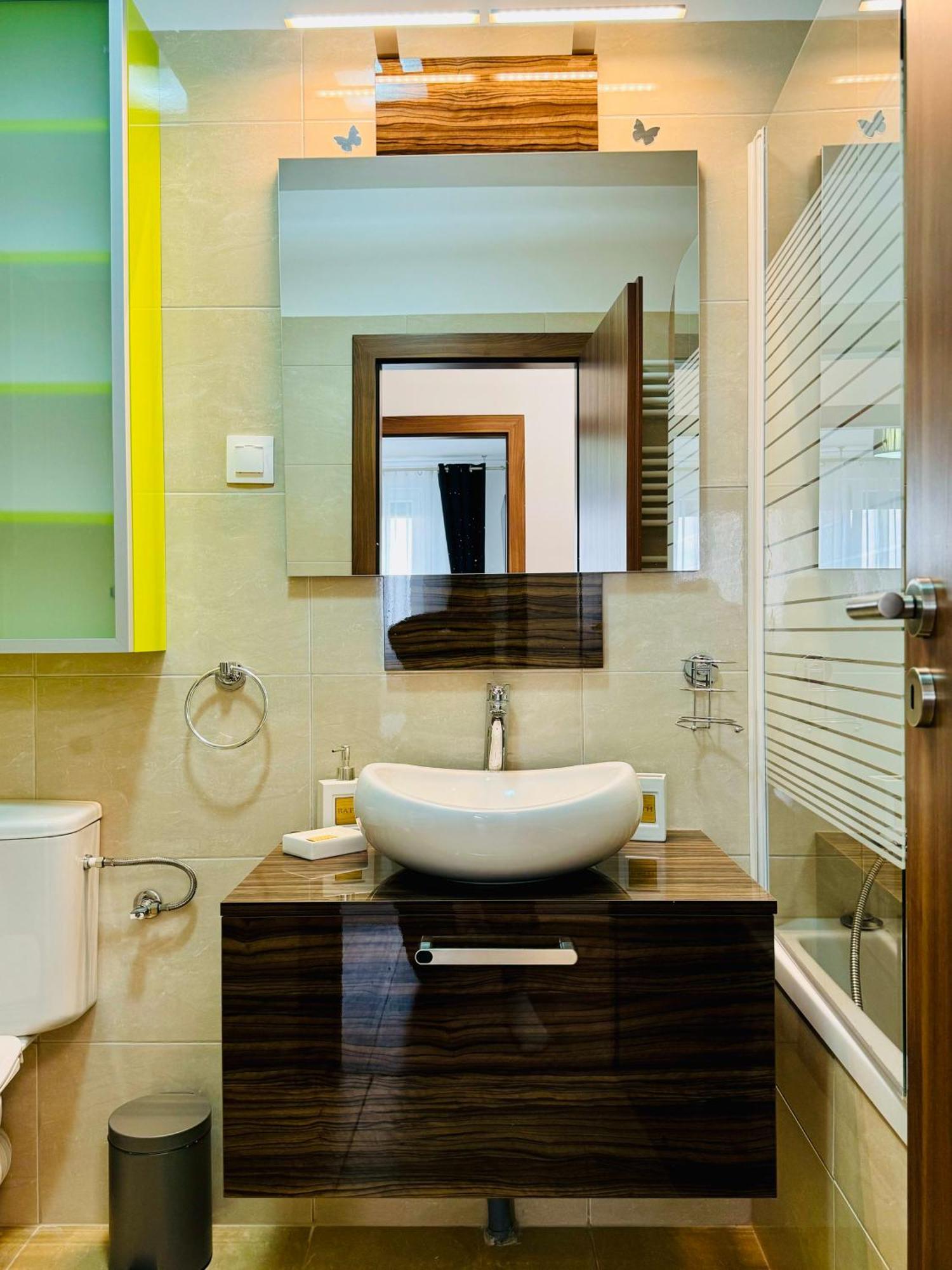 Joy City Stay Forest 84 Timisoara Esterno foto